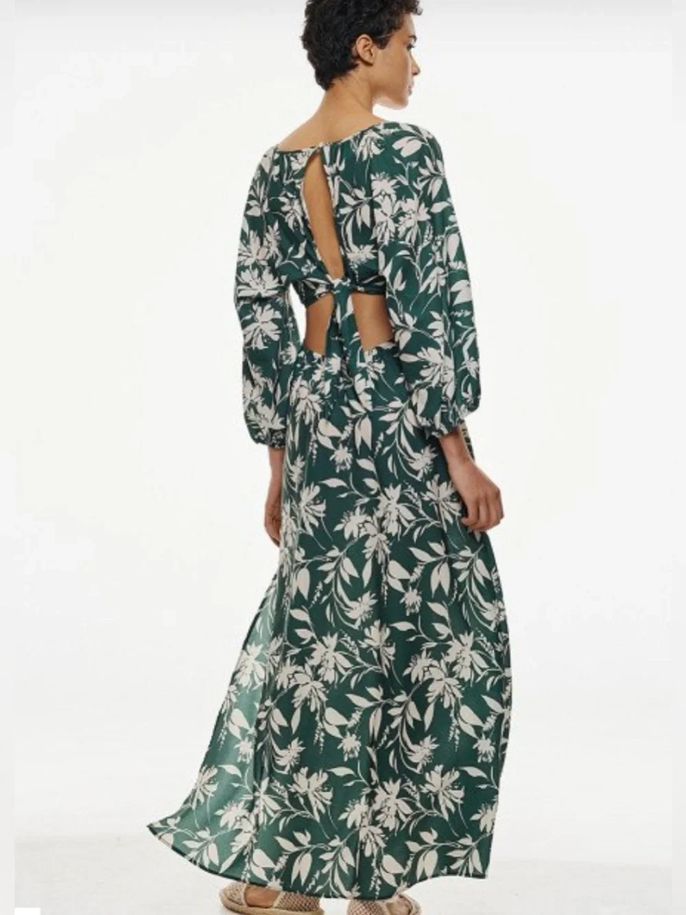 Abercrombie & Fitch long-sleeve plunge cut-out maxi dress size S